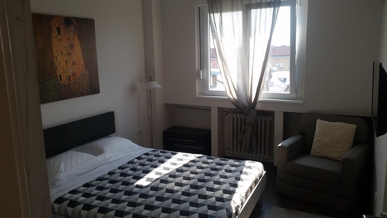 Alux Apartment Belgrad Zewnętrze zdjęcie